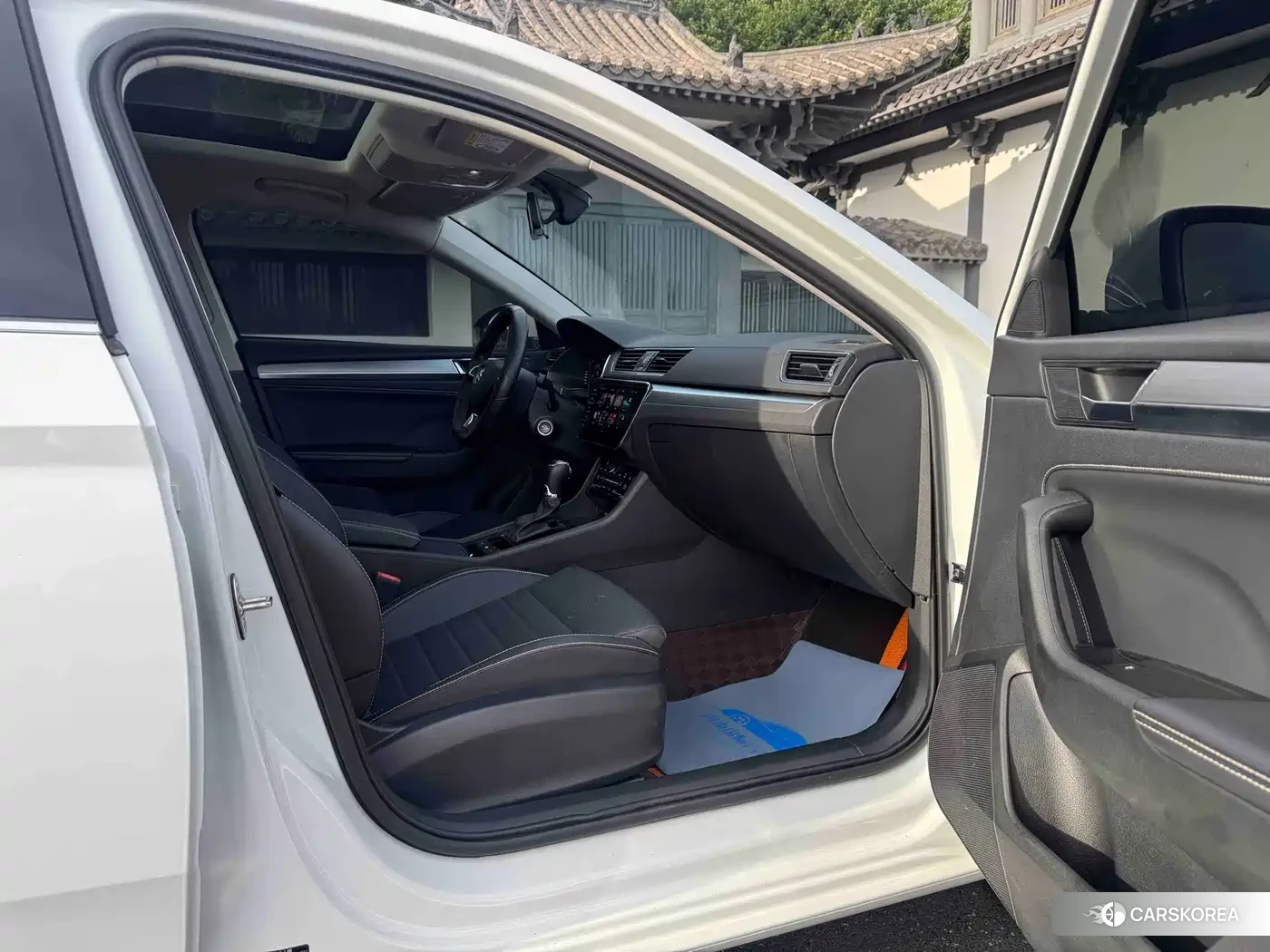 Skoda Superb id 4685876 из Китая 9