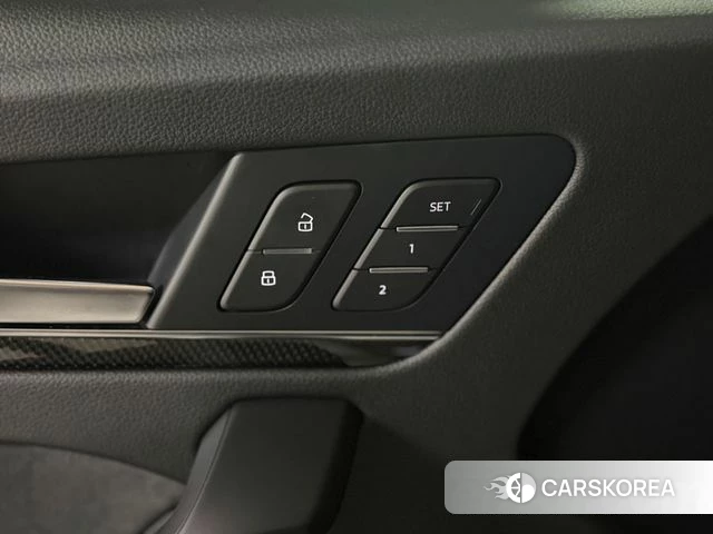 Audi SQ5 (FY) id 3842330 из Кореи 9