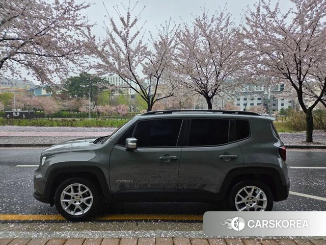 Jeep Renegade id 3919821 из Кореи 9