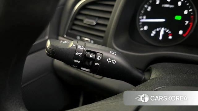 Hyundai Avante AD id 3886621 из Кореи 9