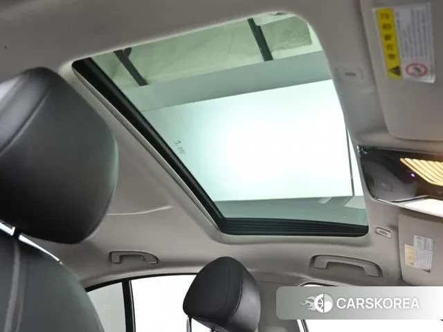 BMW 5 Series (G30) id 3235933 из Кореи 9