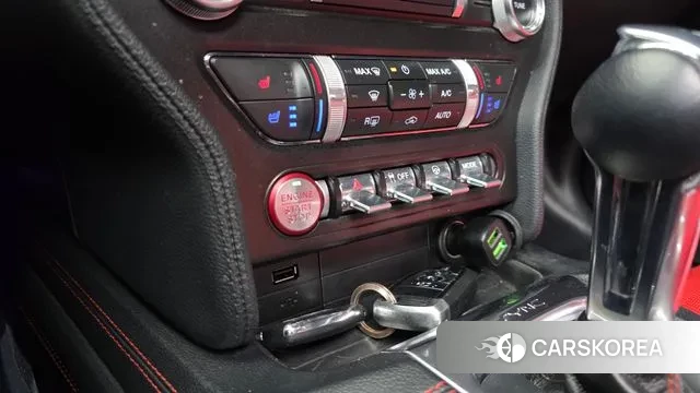 Ford Mustang id 3611643 из Кореи 9