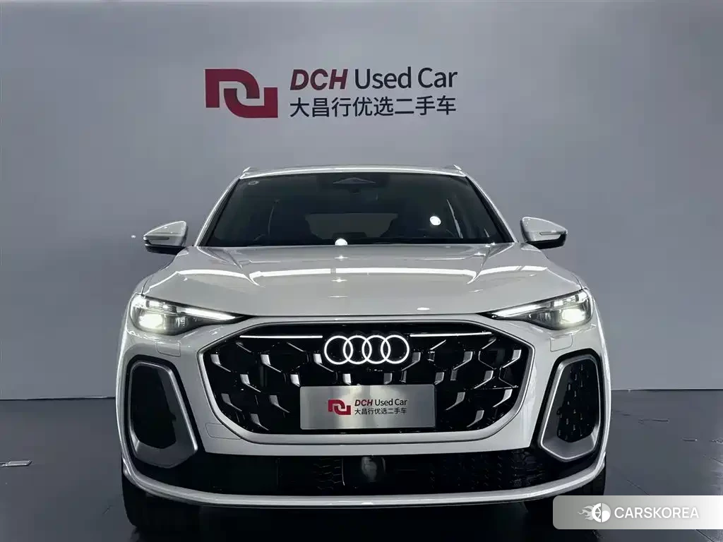 Audi Q5L id 4559834 из Китая 9