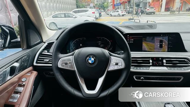 BMW X7 id 4272225 из Китая 9