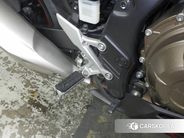 Проданный Honda CBR400R id 4199766 из Японии, фото 9