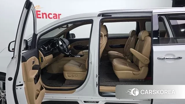 Kia The New Carnival id 2976830 из Кореи 9