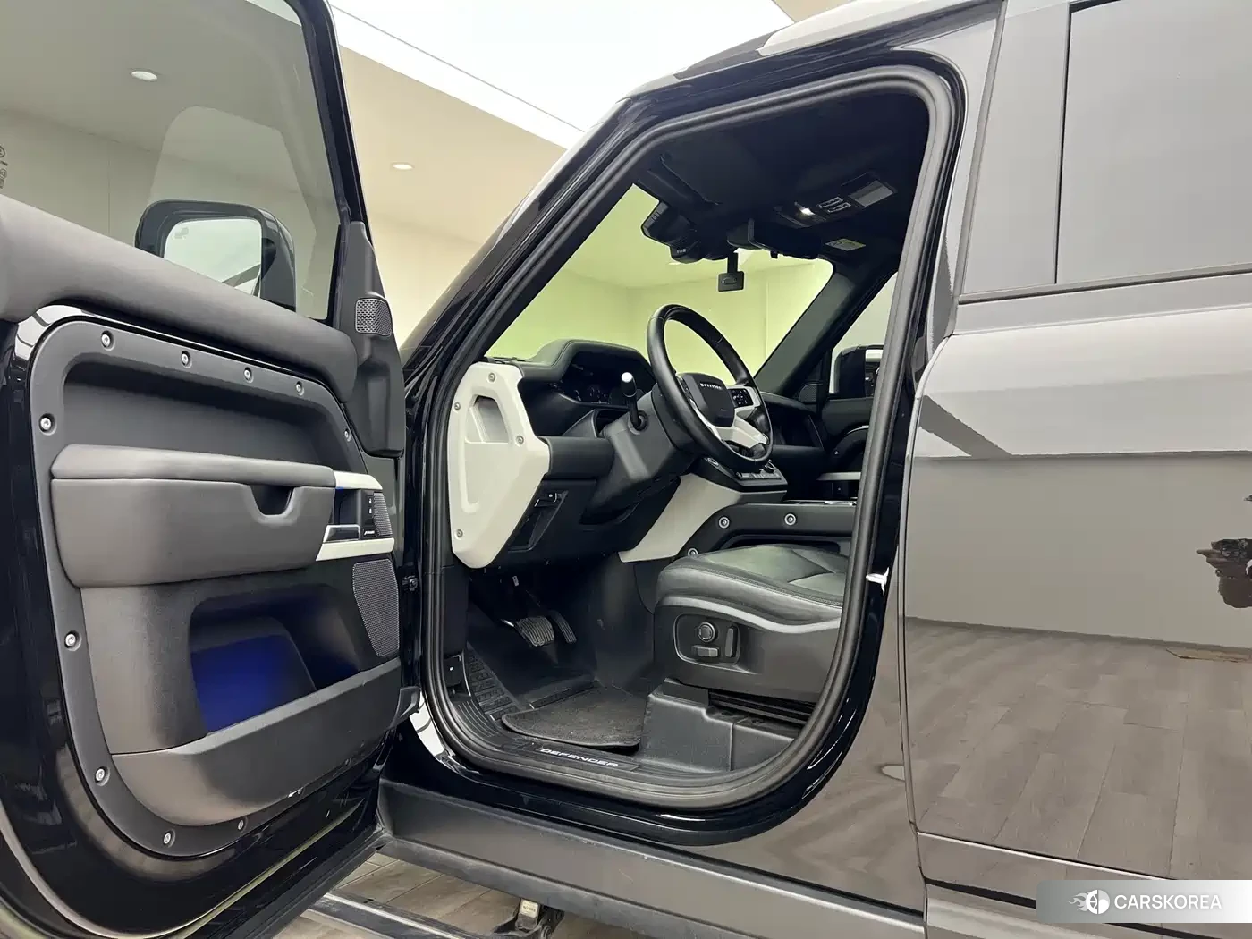 Land Rover Defender id 4559881 из Китая 9