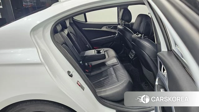 Genesis G70 id 4595824 из Кореи 9