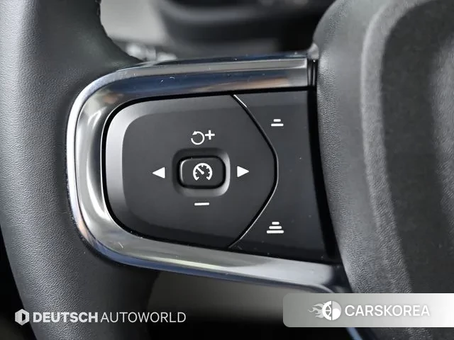 Volvo XC40 id 3011471 из Кореи 9