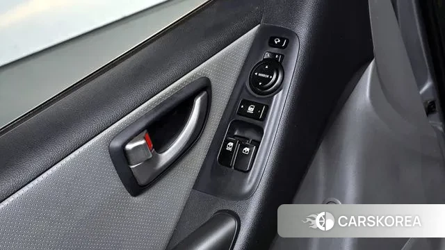 Hyundai The New Grand Starex id 3598381 из Кореи 9