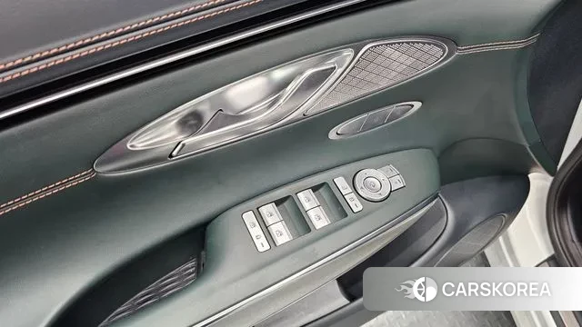 Genesis GV70 id 3571862 из Кореи 9