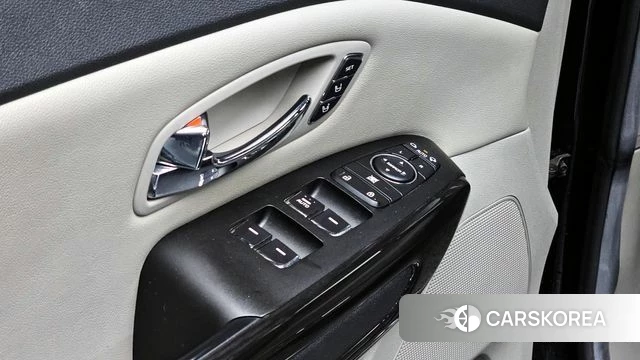 Kia The New Carnival id 3801702 из Кореи 9