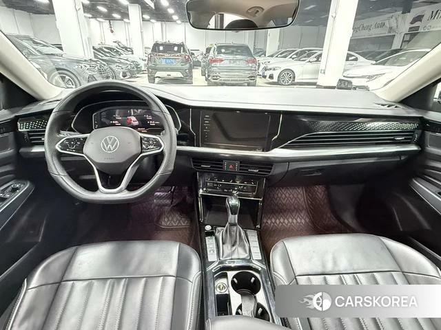 Volkswagen Passat id 4263094 из Китая 9