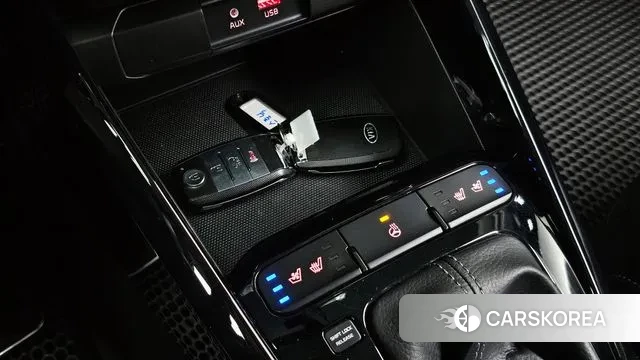 Kia Stonic id 3703679 из Кореи 9