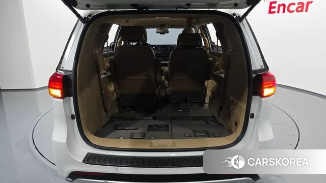 Kia All New Carnival id 4882750 из Кореи 9