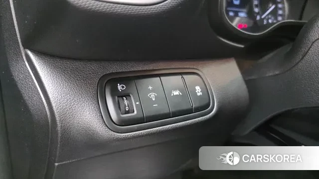 Hyundai Venue id 3374305 из Кореи 9