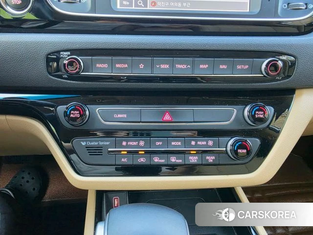 Kia The New Carnival id 4732883 из Кореи 9