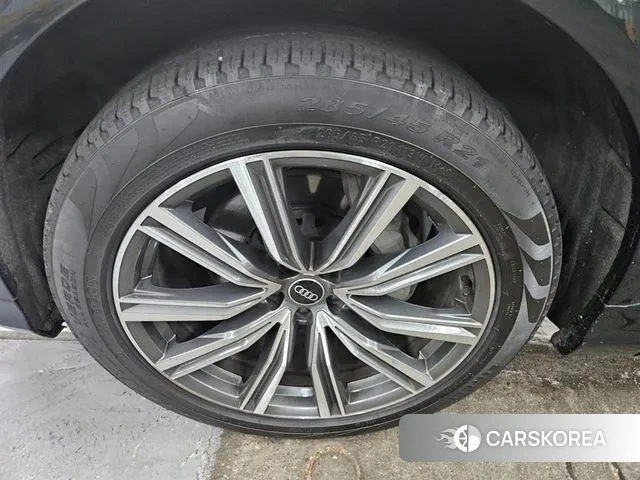 Audi Q8 (4M) id 3695354 из Кореи 9