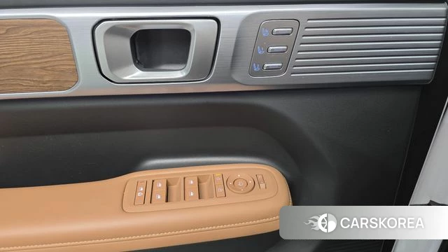 Hyundai Santa Fe (MX5) id 4505680 из Кореи 9
