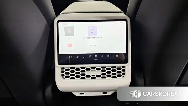 Tesla Model Y id 3299532 из Кореи 9