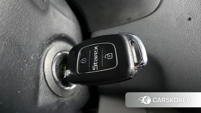 Hyundai The New Grand Starex id 3535248 из Кореи 9