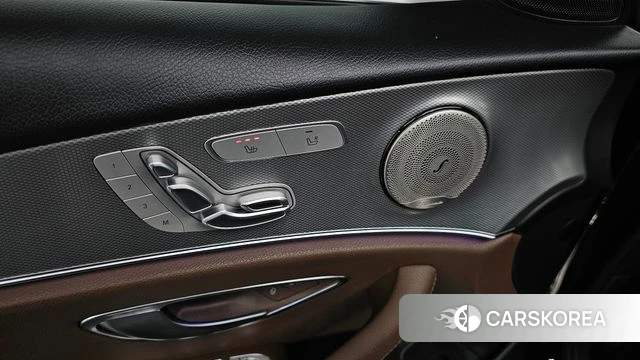 Mercedes-Benz E-Class W213 id 4895115 из Кореи 9