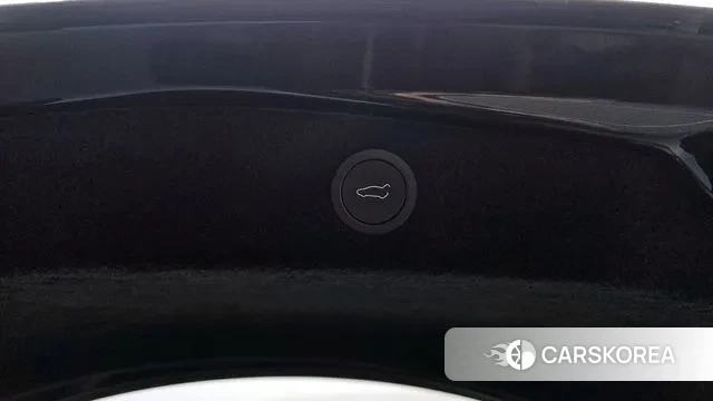 Tesla Model 3 id 3638907 из Кореи 9