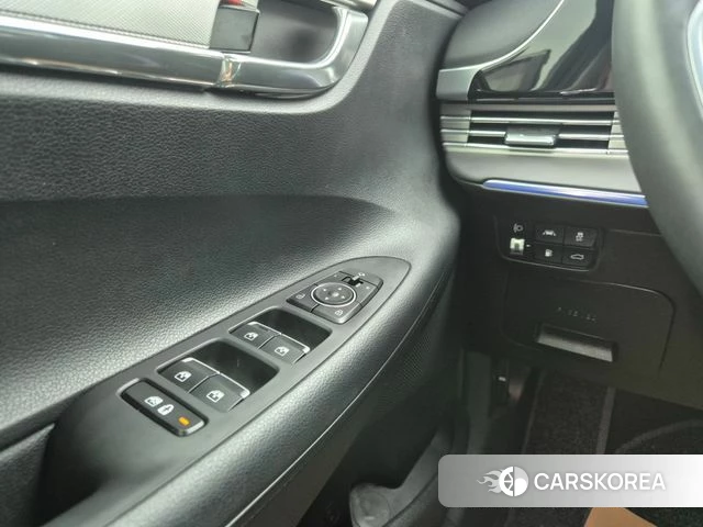 Hyundai The New Grandeur IG Hybrid id 4599986 из Кореи 9