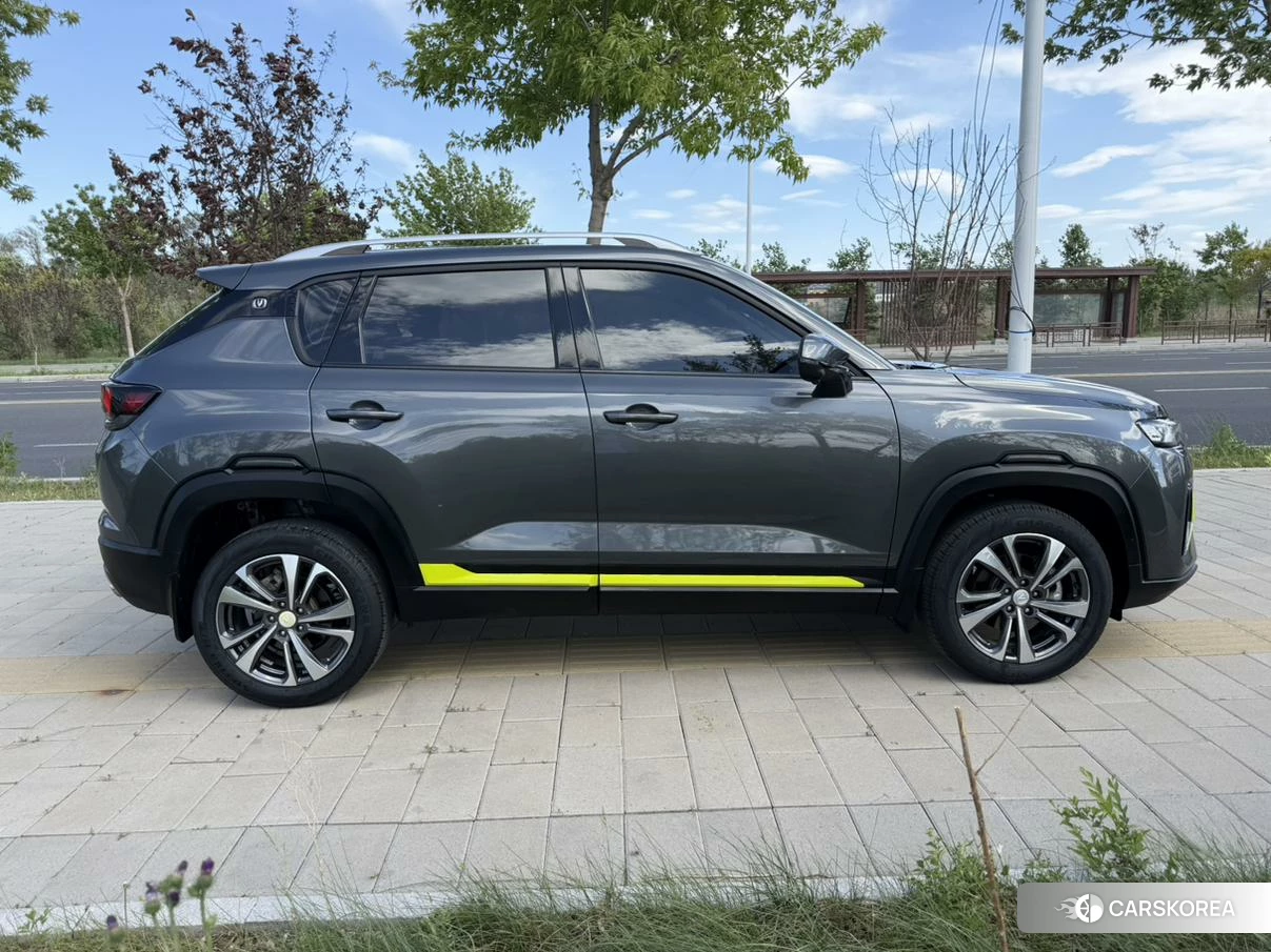 Chang'an CS35 PLUS id 4426490 из Китая 9