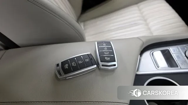 Genesis G70 id 3718399 из Кореи 9