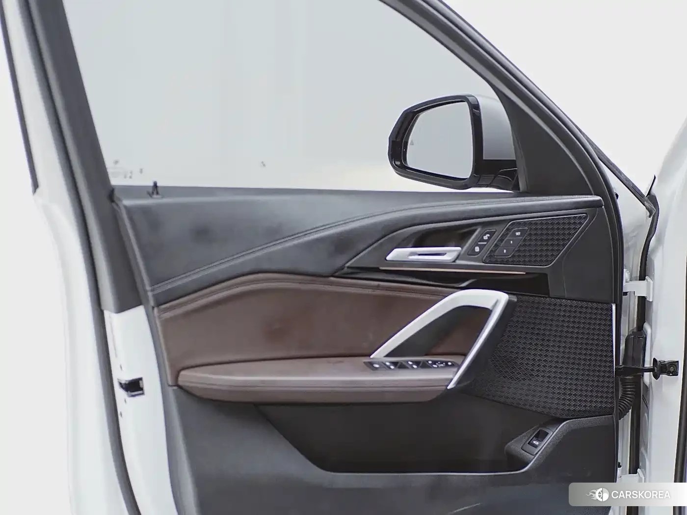 BMW X1 id 4674300 из Китая 9