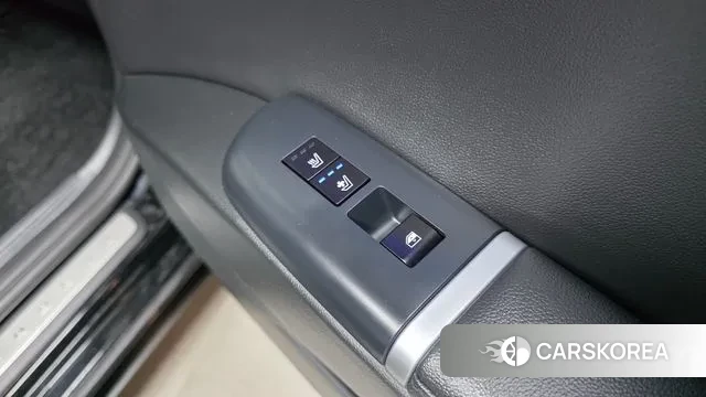 Hyundai Grandeur (GN7) id 3596213 из Кореи 9