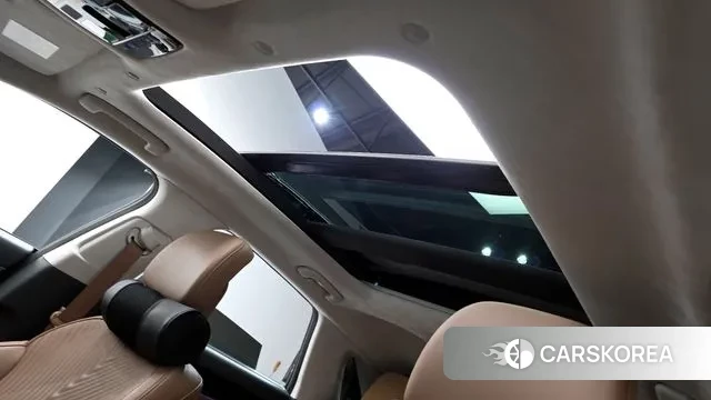 Hyundai Grandeur Hybrid (GN7) id 3502886 из Кореи 9