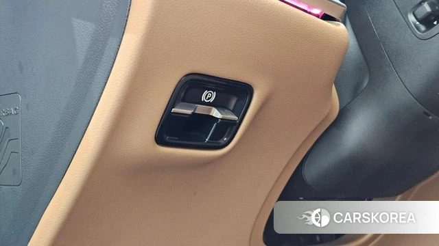 Mercedes-Benz E-Class W214 id 4792113 из Кореи 9
