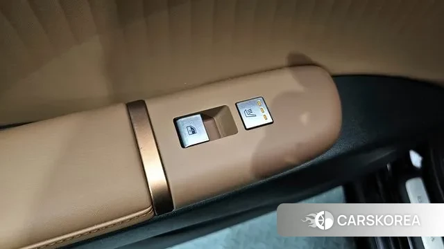 Hyundai Grandeur Hybrid (GN7) id 3365728 из Кореи 9