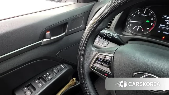 Hyundai Avante AD id 3647211 из Кореи 9