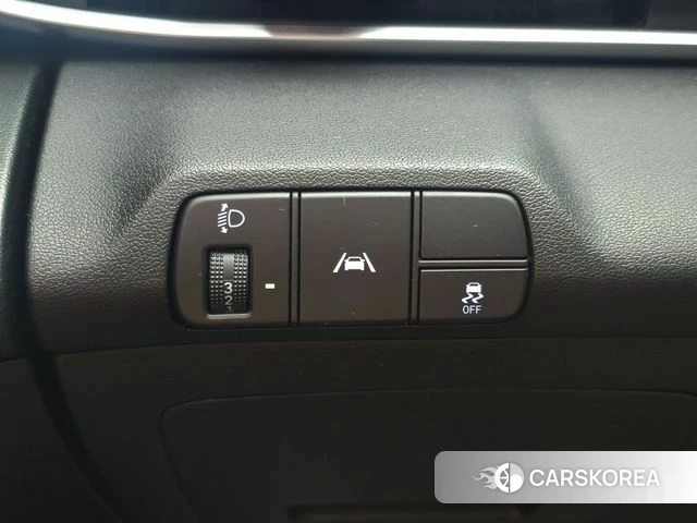 Hyundai Avante (CN7) id 4906816 из Кореи 9