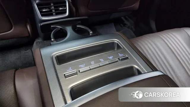 Hyundai Grandeur (GN7) id 3555071 из Кореи 9