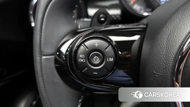 Mini Cooper S Convertible id 3936347 из Кореи 9