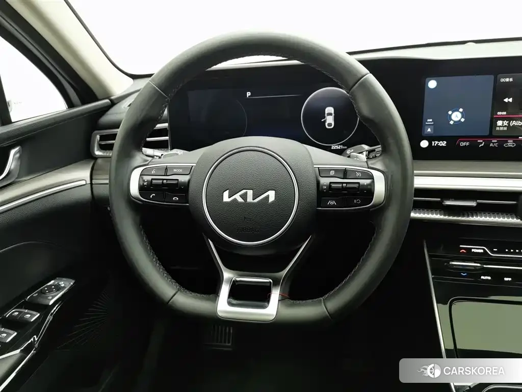 Kia K5 id 4578279 из Китая 9