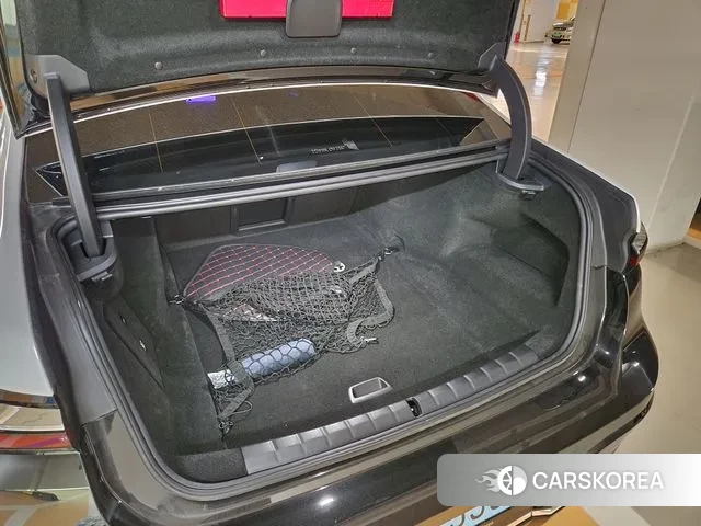 BMW i7 (G70) id 3074507 из Кореи 9