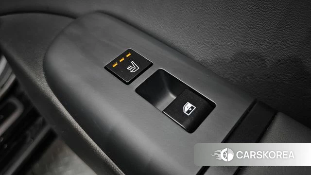 Hyundai Grandeur (GN7) id 3909839 из Кореи 9