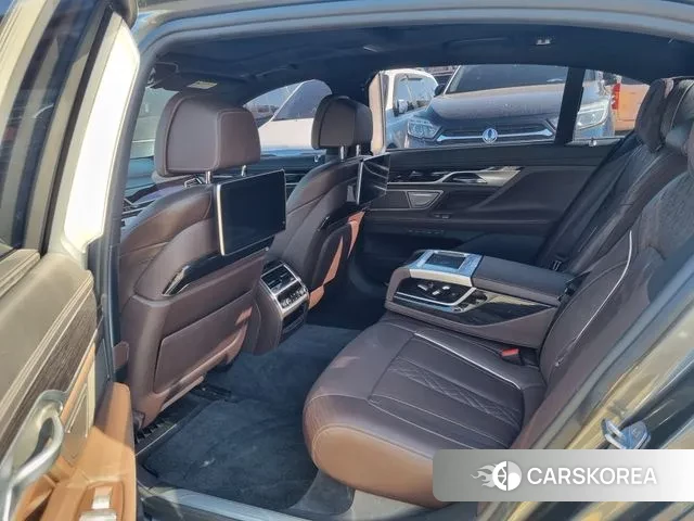 BMW 7 Series (G11) id 3557886 из Кореи 9