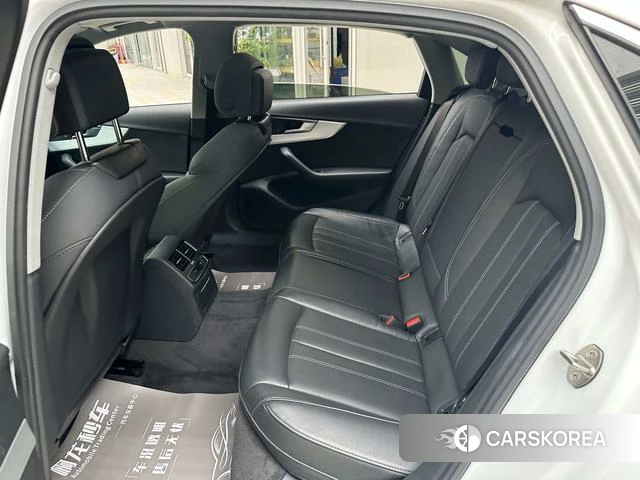 Audi A4L id 4273294 из Китая 9