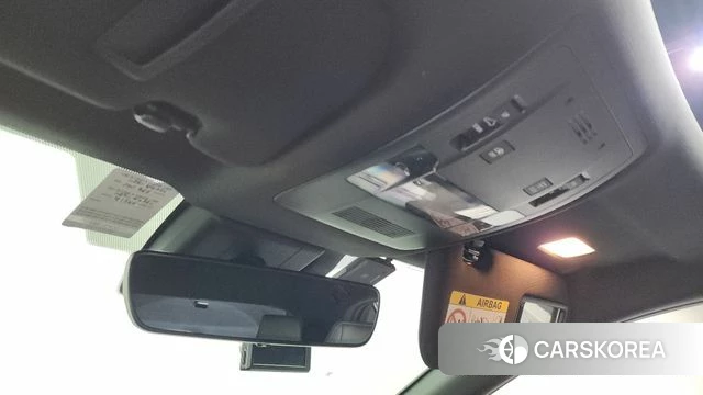 Lexus UX250h id 3860715 из Кореи 9