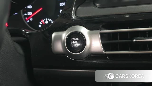 Kia Seltos id 4396809 из Кореи 9