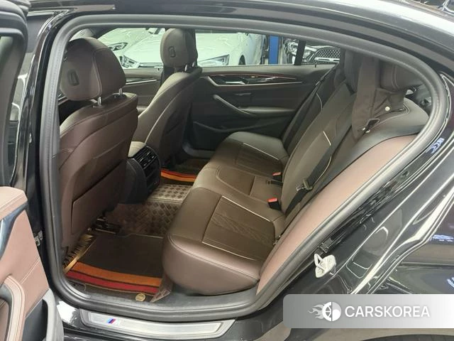 BMW 5 series id 4307377 из Китая 9