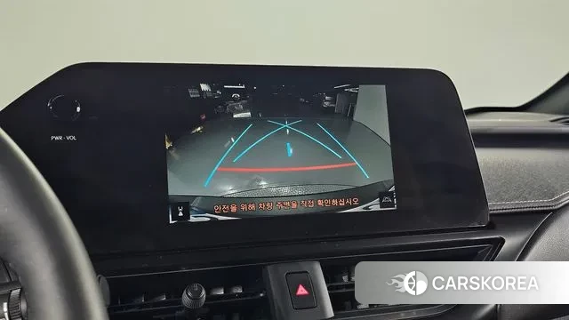 Lexus UX300h id 3512193 из Кореи 9