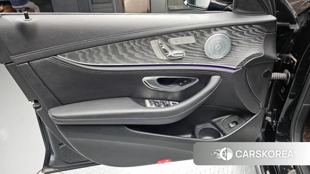 Mercedes-Benz E-Class W213 id 4662244 из Кореи 9