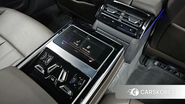 Audi A8 (D5) id 4244581 из Кореи 9